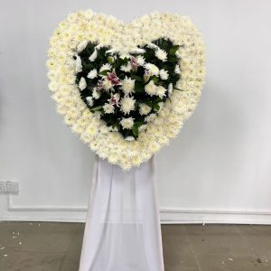 纪念花圈（中式心型）